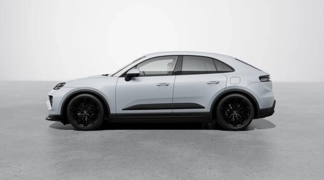 Porsche MACAN 4