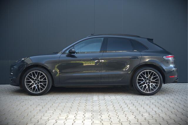 Porsche MACAN 2.0 | Panoramadak | Bose | Luchtvering | PASM | Memory Seats | Camera | Leder Dashboard | Stuurverwarming | Stoelverwarming | Elektrische Achterklep | Navigatie |