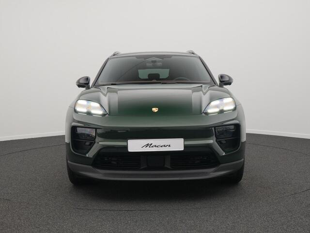 Porsche MACAN 4