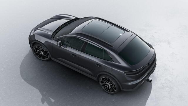 Porsche MACAN 4