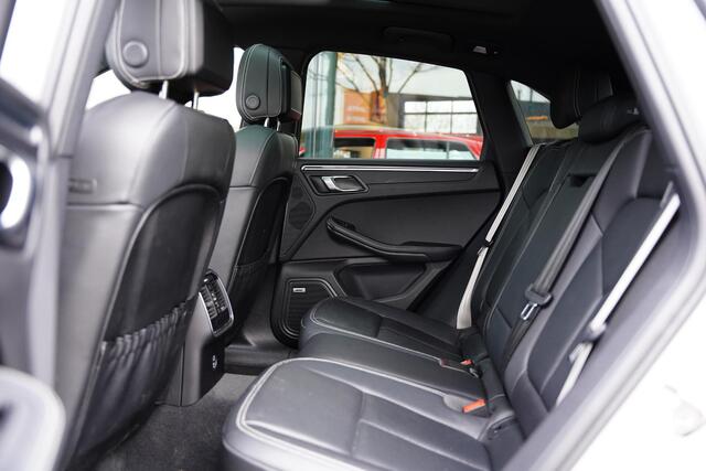 Porsche MACAN 2.0 NL-Auto Sport Uitlaat Luchtvering NL-Auto