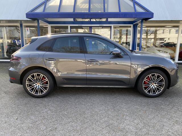 Porsche MACAN automaat leer panorama dak 3.0 GTS Panoramadak | Dodehoekdetectie | Luchtvering