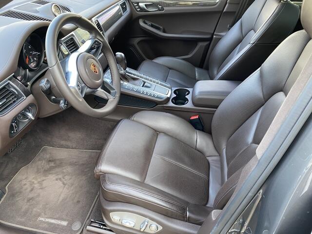 Porsche MACAN automaat leer panorama dak 3.0 GTS Panoramadak | Dodehoekdetectie | Luchtvering