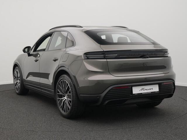 Porsche MACAN 4