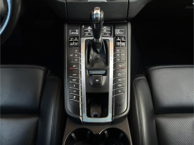 Porsche MACAN 2.0 T Sport Chrono l Luchtvering l Bose l CarPlay l Pano l Camera