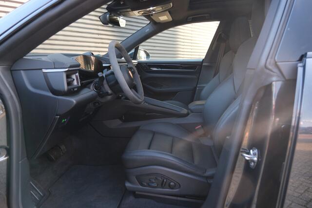 Porsche MACAN 100 kWh | Adaptive luchtvering | Sport Chrono | Leerpakket | 22" |
