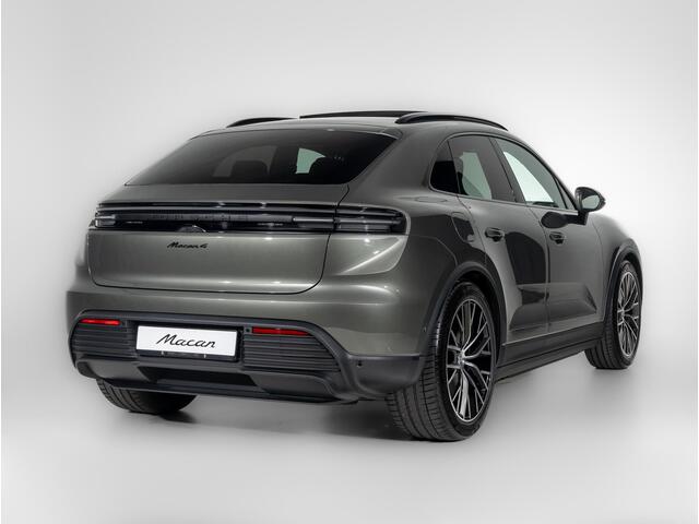 Porsche MACAN 4