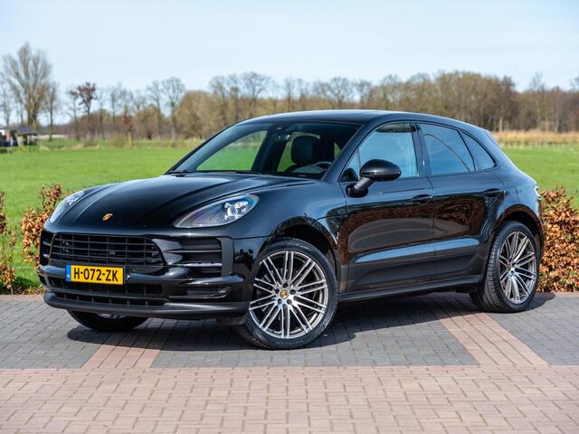 Porsche MACAN 2.0T PDK Aut. NW model | Volleder | 21" LM turbo classic | Panodak | CarPlay | Stoelverw | Parkpack | Trekhaak | Org NL & dealer onderhouden!