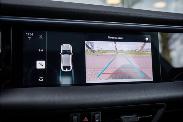 Porsche MACAN 100 kWh ** Panodak ** 22inch ** BOSE ** Rijbereik 588km (WLTP) NL-auto ** NAP!!