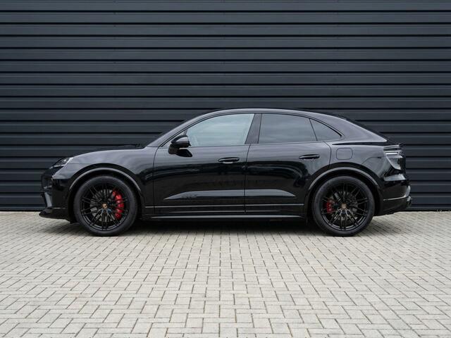 Porsche MACAN GTS 100 kWh 18 Voudige Sportstoelen / 22 inch / Sport Design / Trekhaak / Levering juni