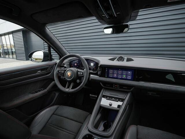 Porsche MACAN GTS 100 kWh 18 Voudige Sportstoelen / 22 inch / Sport Design / Trekhaak / Levering juni