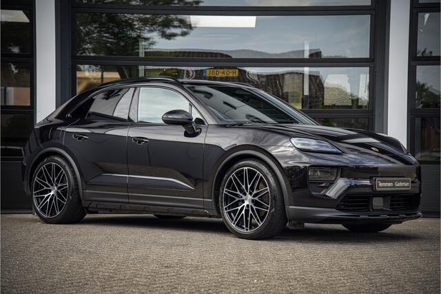 Porsche MACAN 4 100 kWh l luchtvering l Pano l Matrix Led