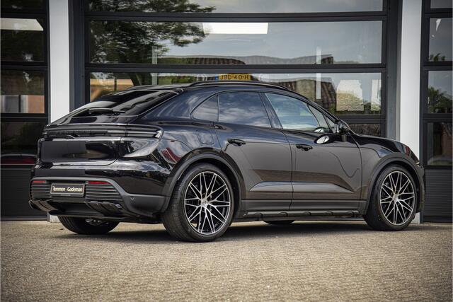 Porsche MACAN 4 100 kWh l luchtvering l Pano l Matrix Led