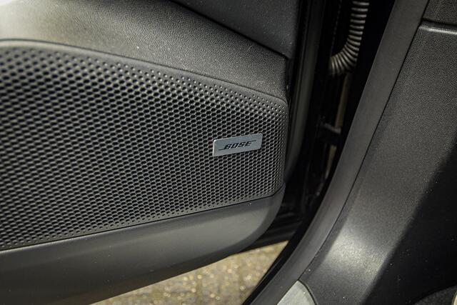 Porsche MACAN 4 100 kWh l luchtvering l Pano l Matrix Led