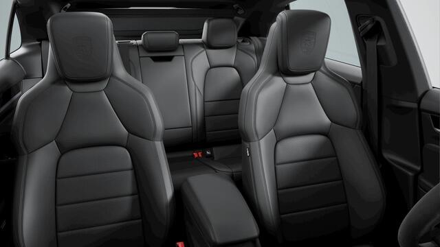 Porsche MACAN 4