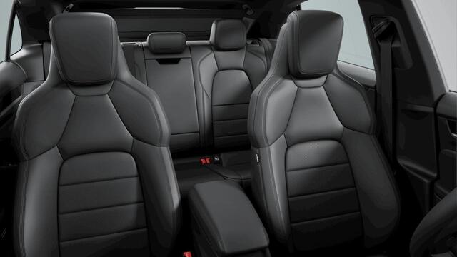 Porsche MACAN 4