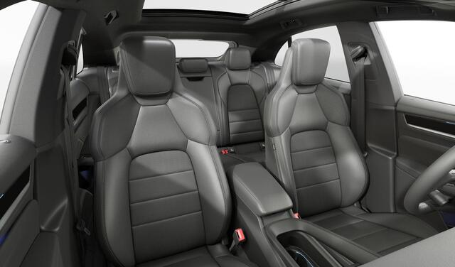 Porsche MACAN 4