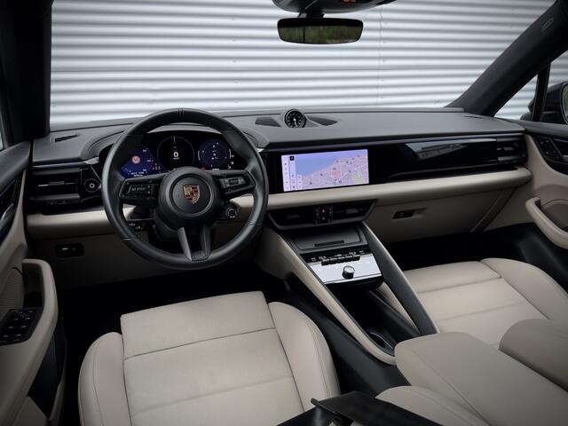 Porsche MACAN 4 100kWh | Pano | Luchtvering | PDLS | Sport Chrono | Bose | 22 inch | NL Auto |