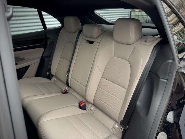 Porsche MACAN 4 100kWh | Pano | Luchtvering | PDLS | Sport Chrono | Bose | 22 inch | NL Auto |