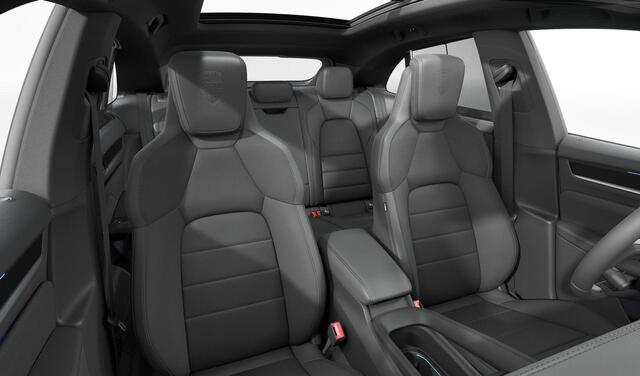 Porsche MACAN 4