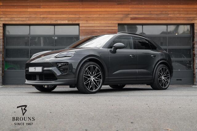 Porsche MACAN 4 100 kWh 408pk | Fabrieksgarantie | 1e. Eig.