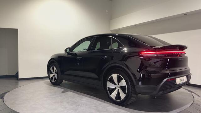 Porsche MACAN 4 100 kWh | Panoramadak | Bose audio | Luxe Leder