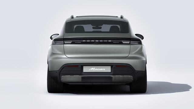 Porsche MACAN 4