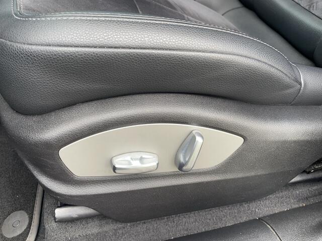 Porsche MACAN 2.0 | Volledig onderhoud | 20 inch | Elek. a. klep | Trekhaak Camera | Cruise | Stoelverwarming | Trekhaak