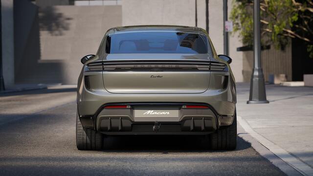 Porsche MACAN Turbo