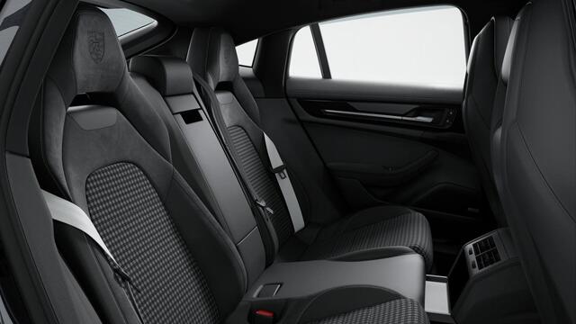 Porsche PANAMERA 4 E-Hybrid