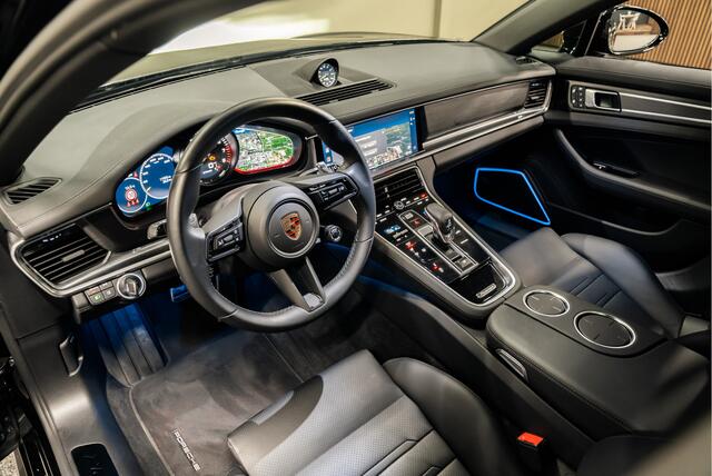 Porsche PANAMERA 4 E-HYBRID SPORT TURISMO SPDESGN*SPUITLAAT*PL EDITION