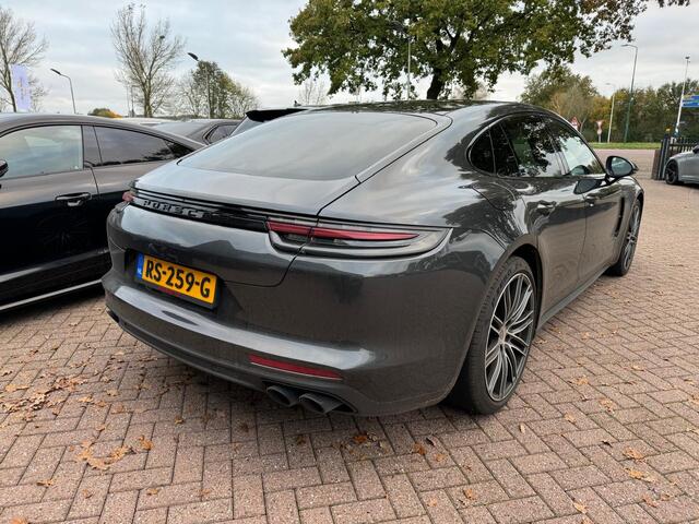 Porsche PANAMERA 4.0 4S / Panoramadak / Camera / Keyless / Nachtzicht / 21'' / Achterasbesturing / Bose / Massage / Dodehoek / Luchtvering / Leder / Stuurverwarming / Stoelventilatie