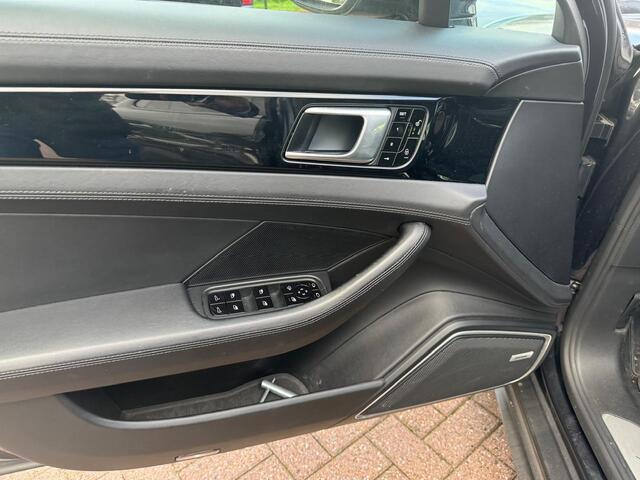 Porsche PANAMERA 4.0 4S / Panoramadak / Camera / Keyless / Nachtzicht / 21'' / Achterasbesturing / Bose / Massage / Dodehoek / Luchtvering / Leder / Stuurverwarming / Stoelventilatie