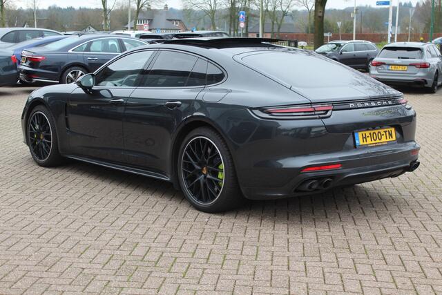 Porsche PANAMERA 4.0 Turbo S E-Hybrid / Panoramadak / 360Camera / Achterasbesturing / Nachtzicht / Softclose / 21'' / Sportuitlaat / Matrix LED / Carbon intr. / Bose / Sportdesign / Volleder / Dodehoek / DAB / ACC