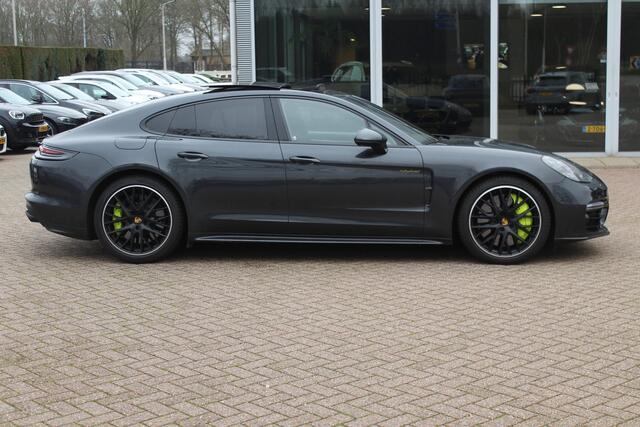 Porsche PANAMERA 4.0 Turbo S E-Hybrid / Panoramadak / 360Camera / Achterasbesturing / Nachtzicht / Softclose / 21'' / Sportuitlaat / Matrix LED / Carbon intr. / Bose / Sportdesign / Volleder / Dodehoek / DAB / ACC