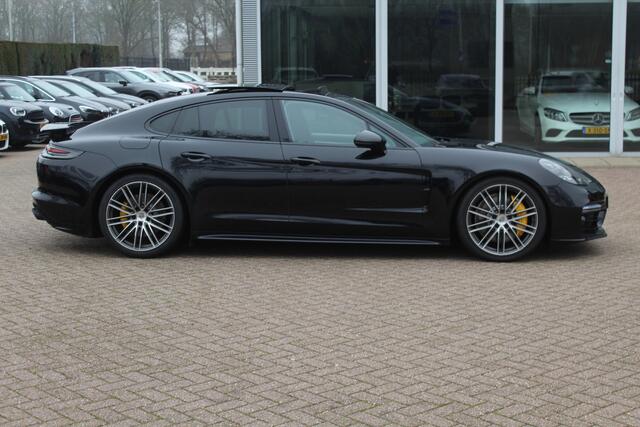 Porsche PANAMERA 2.9 4 E-Hybrid / Panoramadak / 360Camera / Achterasbesturing / 21'' / Matrix LED / Sportdesign / Sportchrono / Carbon / Bose / Stoelventilatie / Keyless / DAB / Dodehoek / ACC / Stuurverwarming