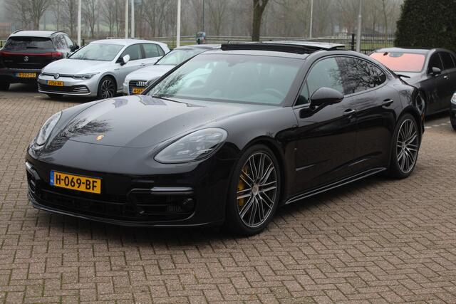 Porsche PANAMERA 2.9 4 E-Hybrid / Panoramadak / 360Camera / Achterasbesturing / 21'' / Matrix LED / Sportdesign / Sportchrono / Carbon / Bose / Stoelventilatie / Keyless / DAB / Dodehoek / ACC / Stuurverwarming