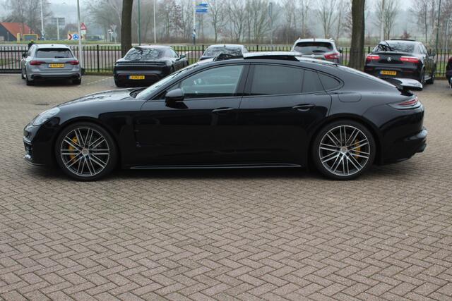 Porsche PANAMERA 2.9 4 E-Hybrid / Panoramadak / 360Camera / Achterasbesturing / 21'' / Matrix LED / Sportdesign / Sportchrono / Carbon / Bose / Stoelventilatie / Keyless / DAB / Dodehoek / ACC / Stuurverwarming