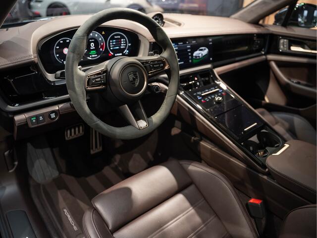 Porsche PANAMERA Turbo E-Hybrid Burmester Massage 4.0 Turbo E-Hybrid Carbon Pakket