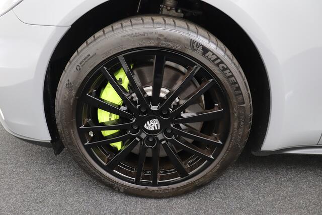 Porsche PANAMERA Sport Turismo GTS Edit. 2.9 PHEV Sport Chrono BOSE-Sound