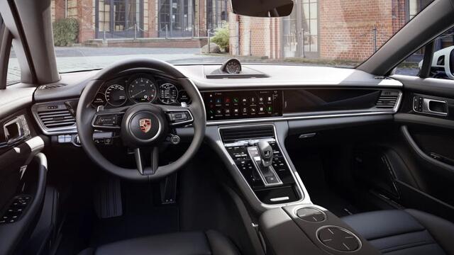 Porsche PANAMERA 4S E-Hybrid Sport Turismo