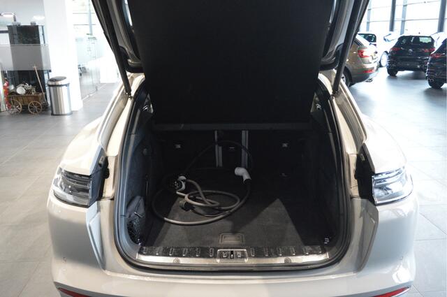Porsche PANAMERA Sport Turismo 4.0 Turbo S E-Hybrid pano Burmester Softclose !!