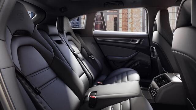 Porsche PANAMERA 4S E-Hybrid Sport Turismo
