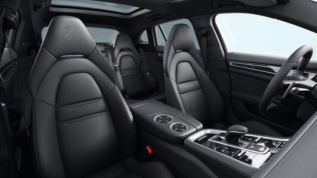 Porsche PANAMERA 4 E-Hybrid Sport Turismo Platinum Edition