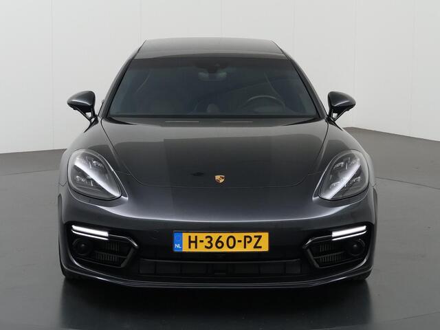 Porsche PANAMERA Sport Turismo 4.0 Turbo S E-Hybrid | Sport-Design | Vierwielbesturing | PDLS+ | Adaptieve Cruise Control | Keramisch remsysteem | 18-Wegs en Memory- Pakket | Burmester High End | Sportchrono | HUD |