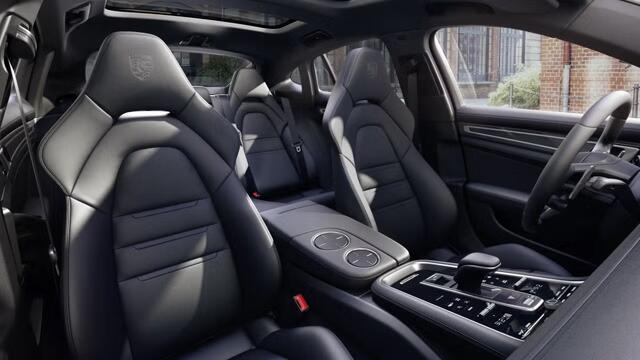 Porsche PANAMERA 4 E-Hybrid Platinum Edition