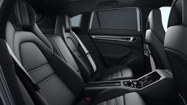 Porsche PANAMERA 4 E-Hybrid Sport Turismo Platinum Edition