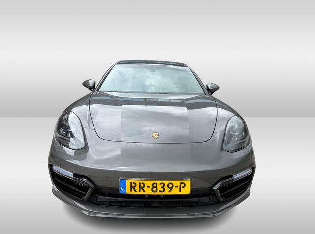 Porsche PANAMERA Sport Turismo 2.9 4 E-Hybrid / Panoramadak / 360Camera / Achterasbesturing / 21'' / Sportdesign + Chrono / Bose / Sportuitlaat / Luxe Leder / DAB / Stuurverwarming / Stoelverwarming 4x / Navigatie / DAB / Cruise Control