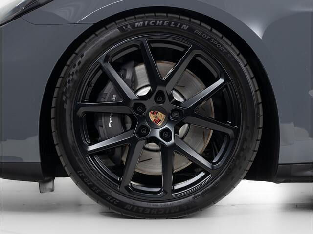 Porsche PANAMERA 4 E-Hybrid