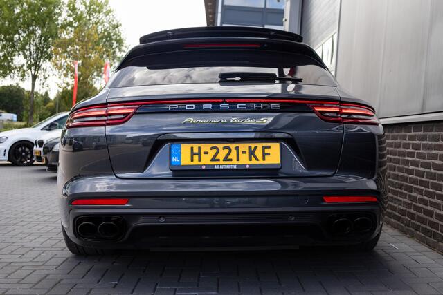 Porsche PANAMERA Sport Turismo 4.0 Turbo S 680 pk E-Hybrid Sport-Chrono / Keramisch/ Pano-Dak/ Lucht-Vering/ 360-Camera/ Keyless/ Burmester/ Achteras-Sturing/ Matrix-LED/ Soft-Close/ 21'' LMV